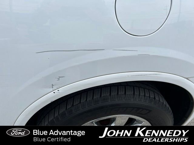 Used 2017 Buick Enclave Premium AWD/4WD image 39