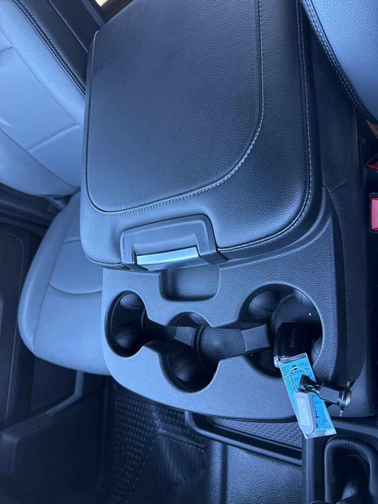 Used 2024 RAM 2500 Tradesman w/ Chrome Appearance Group image 33