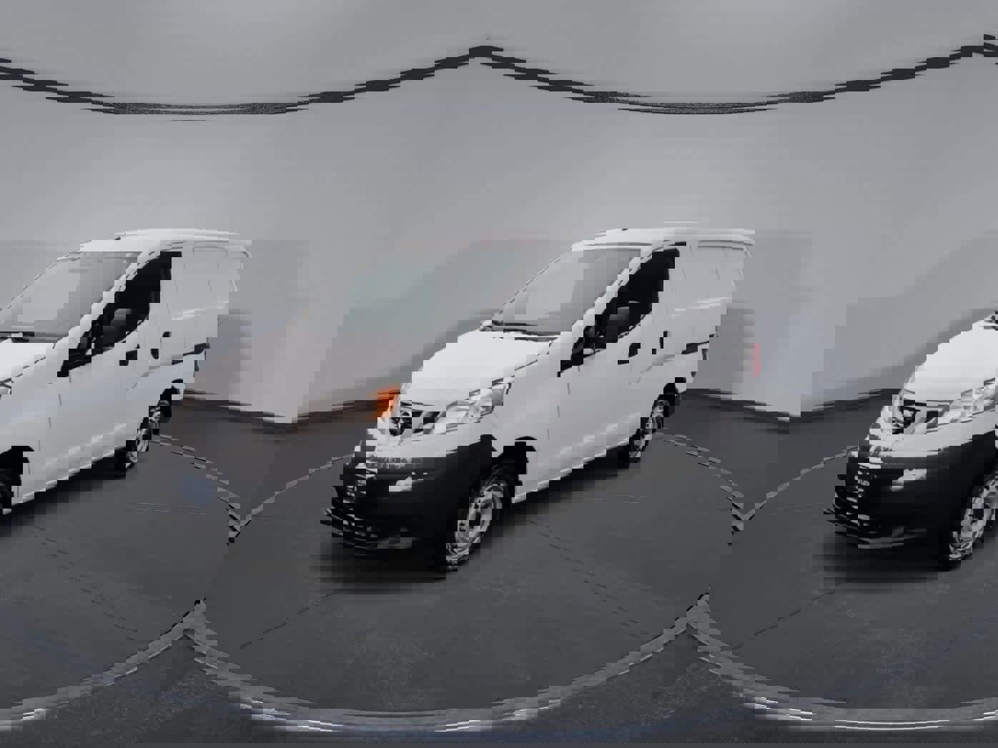 Used 2017 Nissan NV200 S w/ Back Door Glass Package image 4