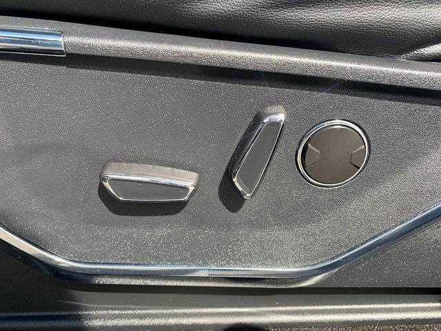 Certified 2022 Ford F150 Lightning Lariat AWD/4WD image 13