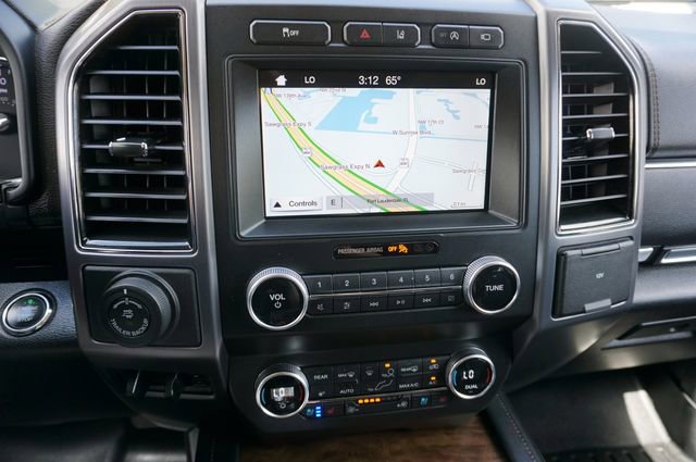 Certified 2019 Ford Expedition Max Platinum RWD image 4