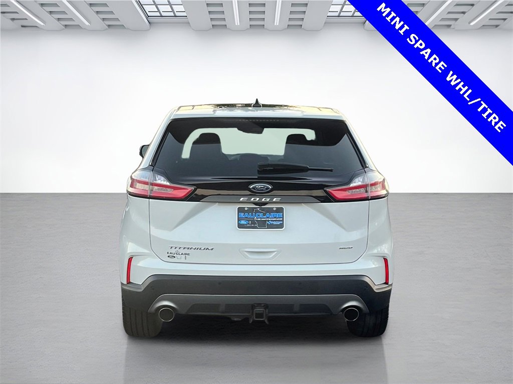 Certified 2022 Ford Edge Titanium w/ Class II Trailer Tow Package image 4