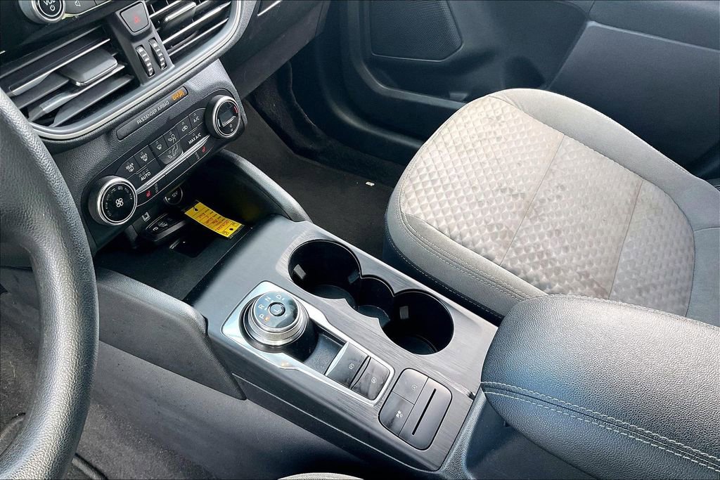 Certified 2020 Ford Escape SE image 15