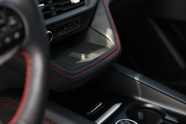 Certified 2025 Ford Explorer ST-Line w/ Premium Package image 27