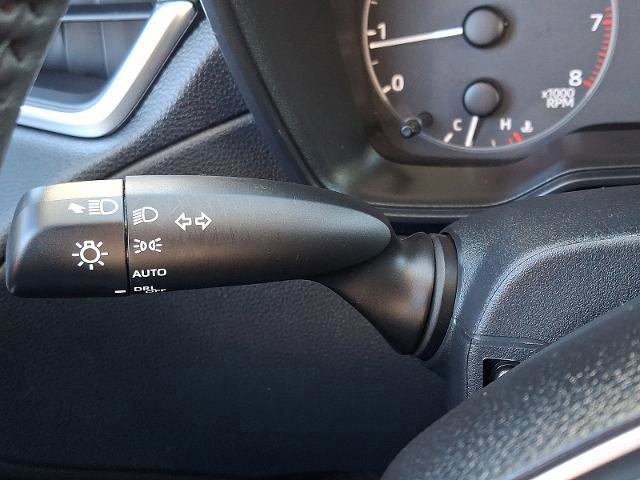 Used 2024 Toyota Corolla Cross LE image 26
