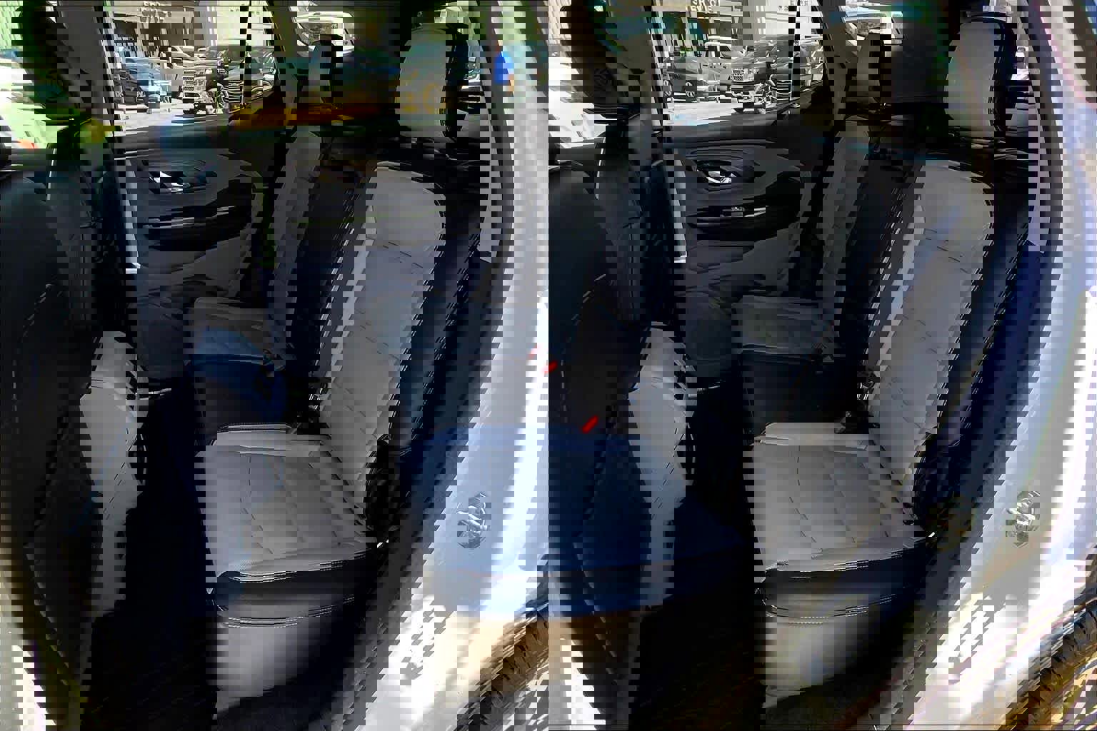 Used 2019 GMC Terrain SLT w/ Preferred Package FWD image 21