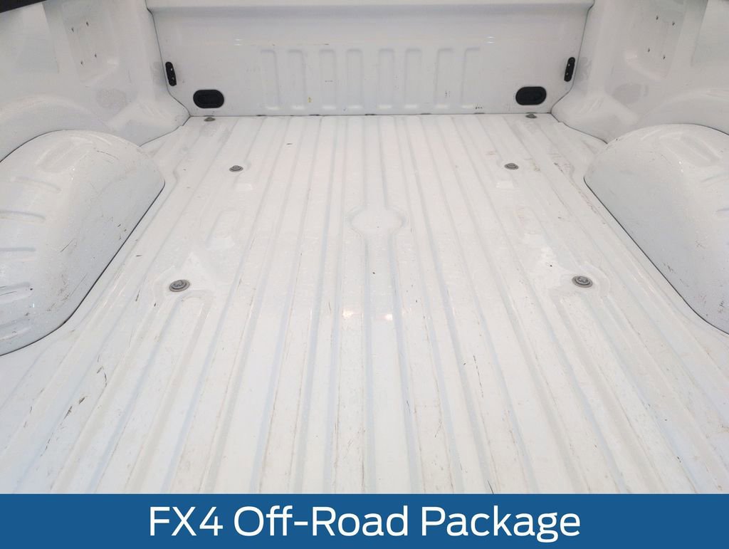 Certified 2022 Ford F250 XL w/ STX Appearance Package image 19