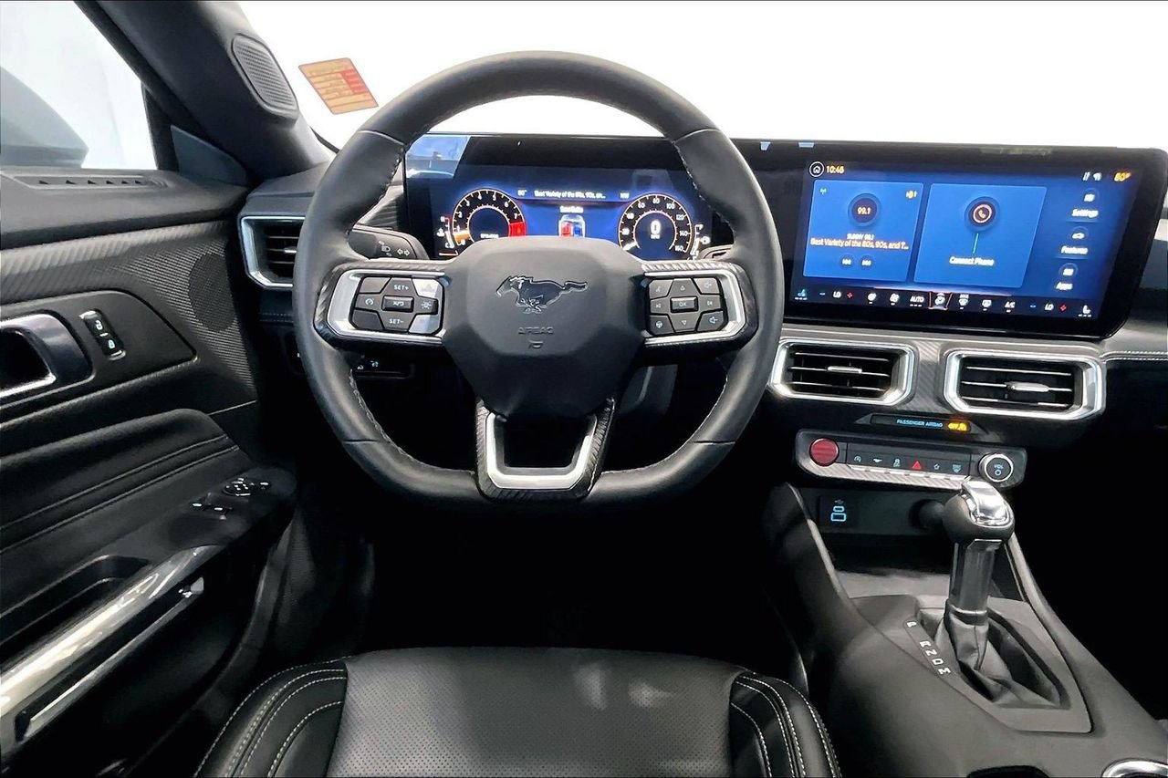 Certified 2025 Ford Mustang GT Premium RWD image 4