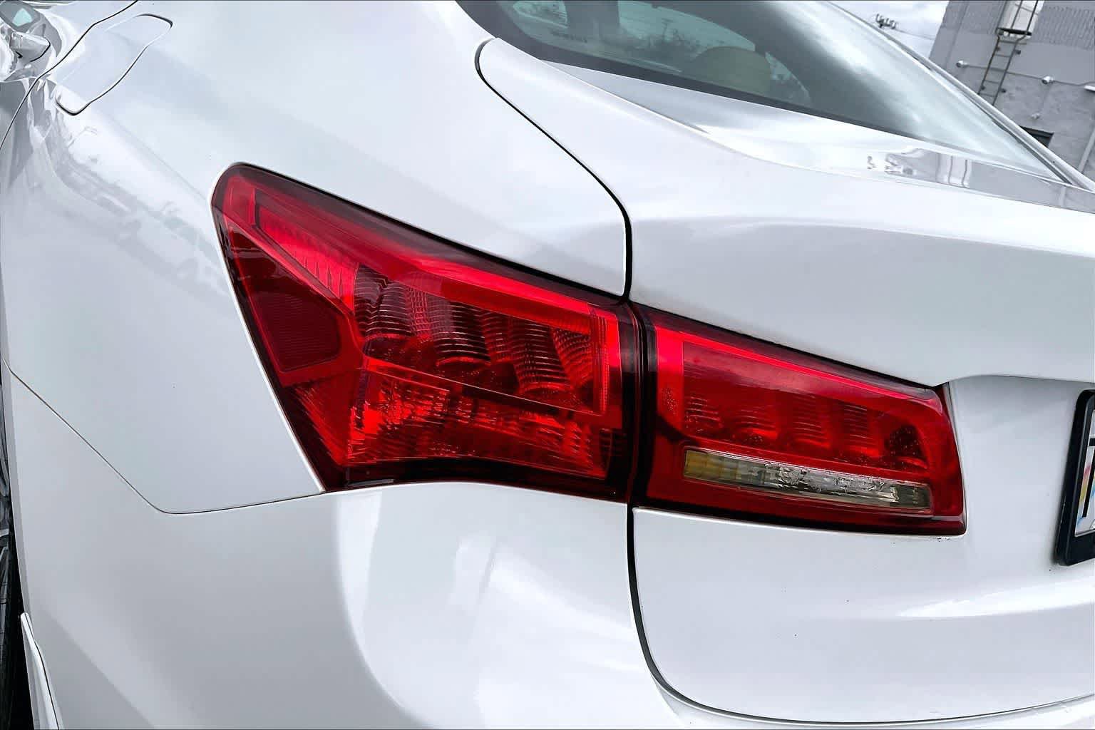 Used 2019 Acura TLX w/ Technology Package FWD image 32
