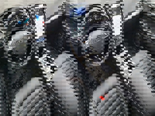 Certified 2024 Ford Edge SEL image 38