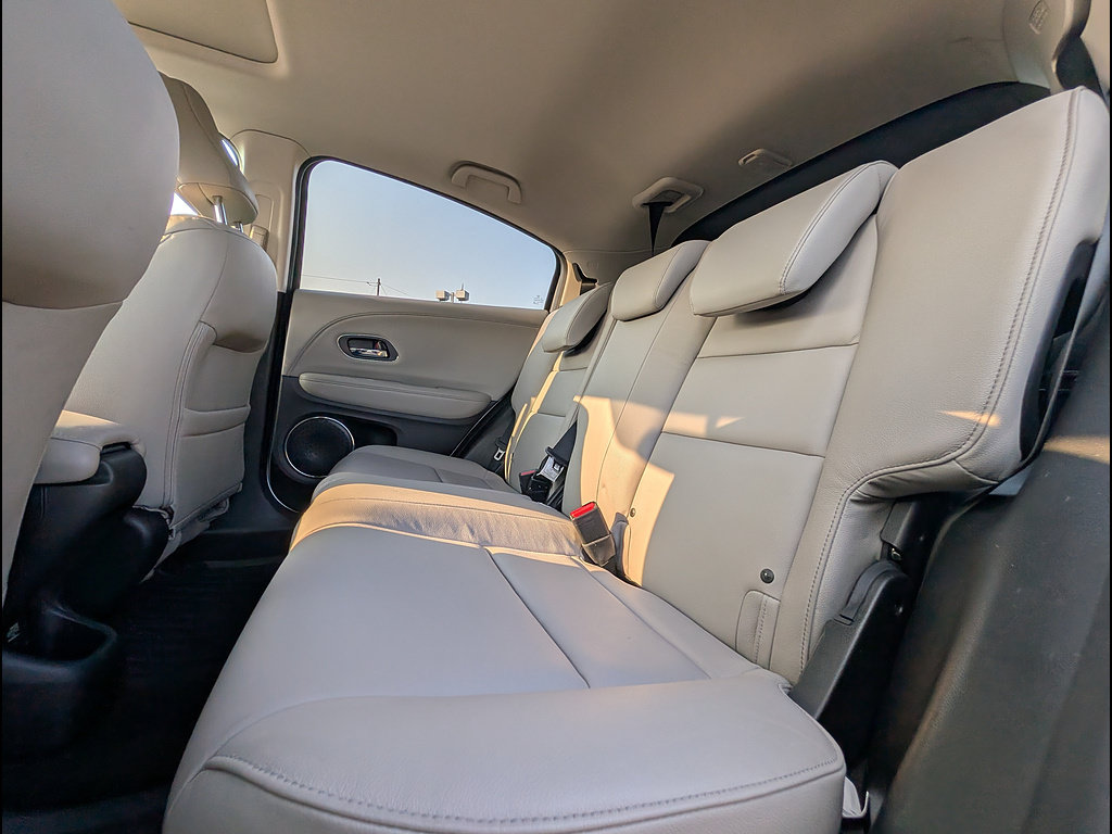 Used 2017 Honda HR-V EX-L image 32