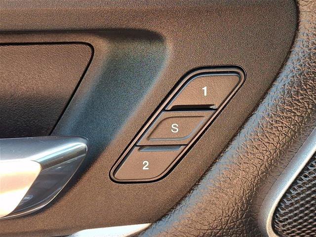 Used 2023 RAM 1500 Laramie AWD/4WD image 9