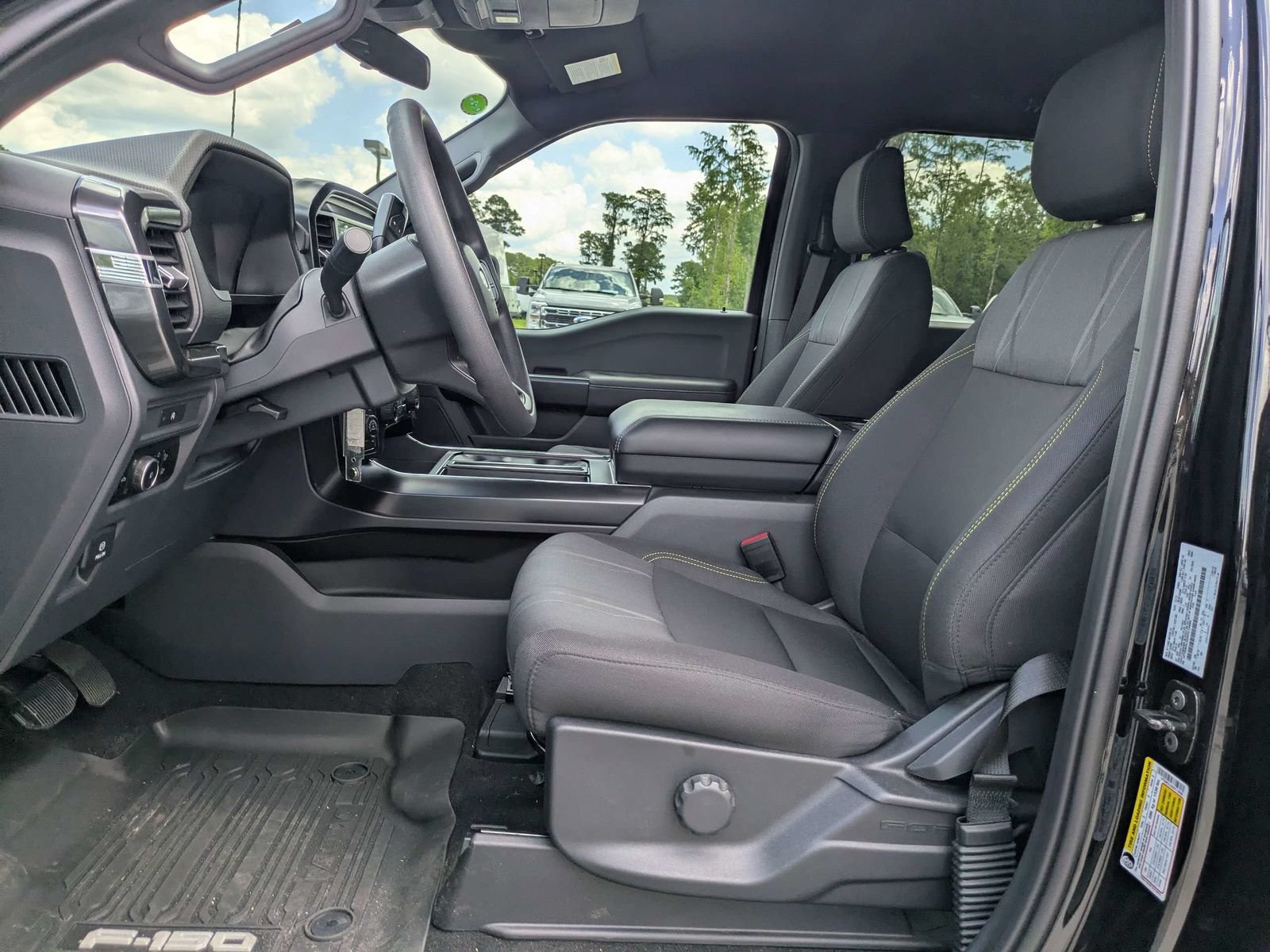Certified 2025 Ford F150 STX w/ LOBO Package AWD/4WD image 11