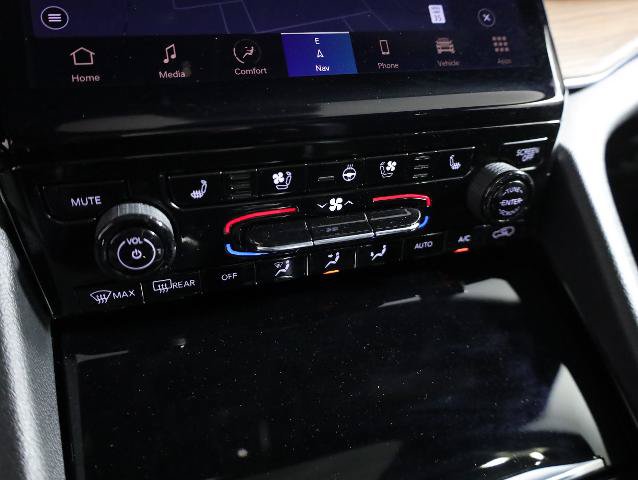 Used 2024 Jeep Grand Cherokee L Summit w/ High Altitude Package AWD/4WD image 26