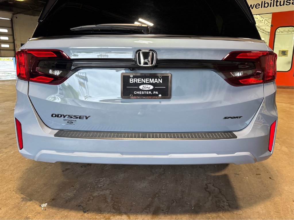 Used 2026 Honda Odyssey Sport-L image 17