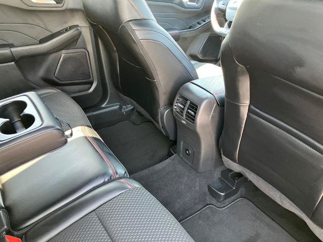 Certified 2024 Ford Escape ST-Line w/ Tech Pack #1 AWD/4WD image 15