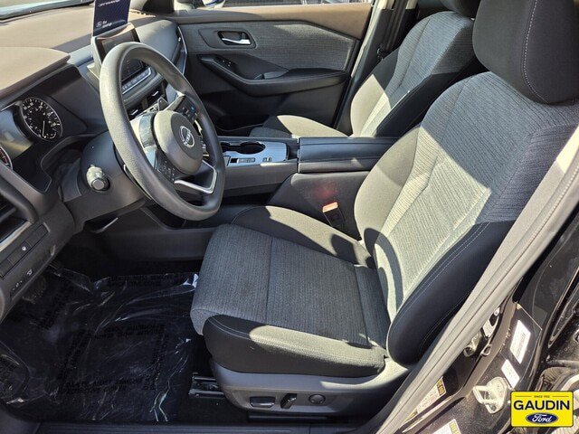 Used 2023 Nissan Rogue SV FWD image 11