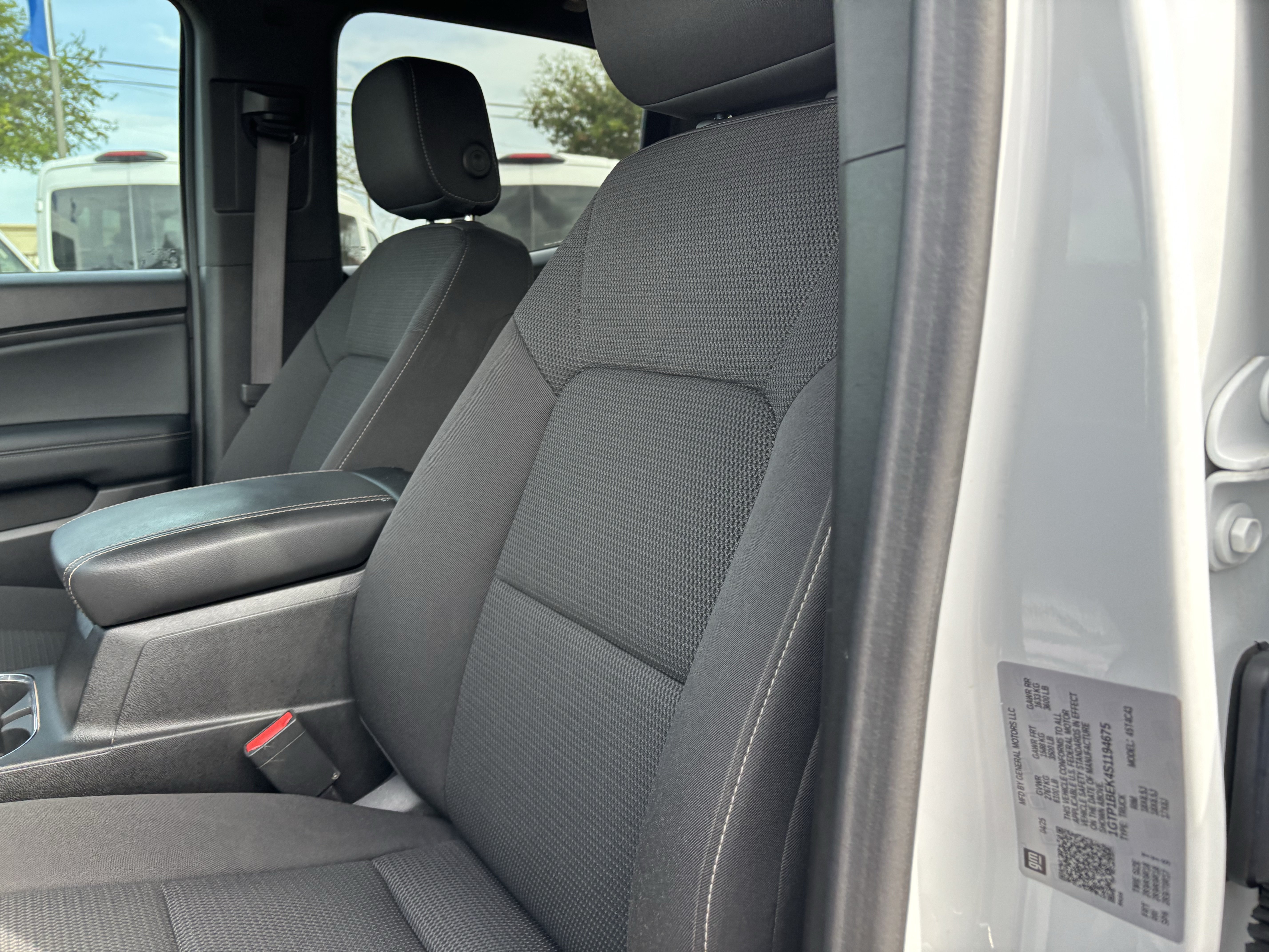 Used 2025 GMC Canyon Elevation w/ Convenience Package RWD image 11