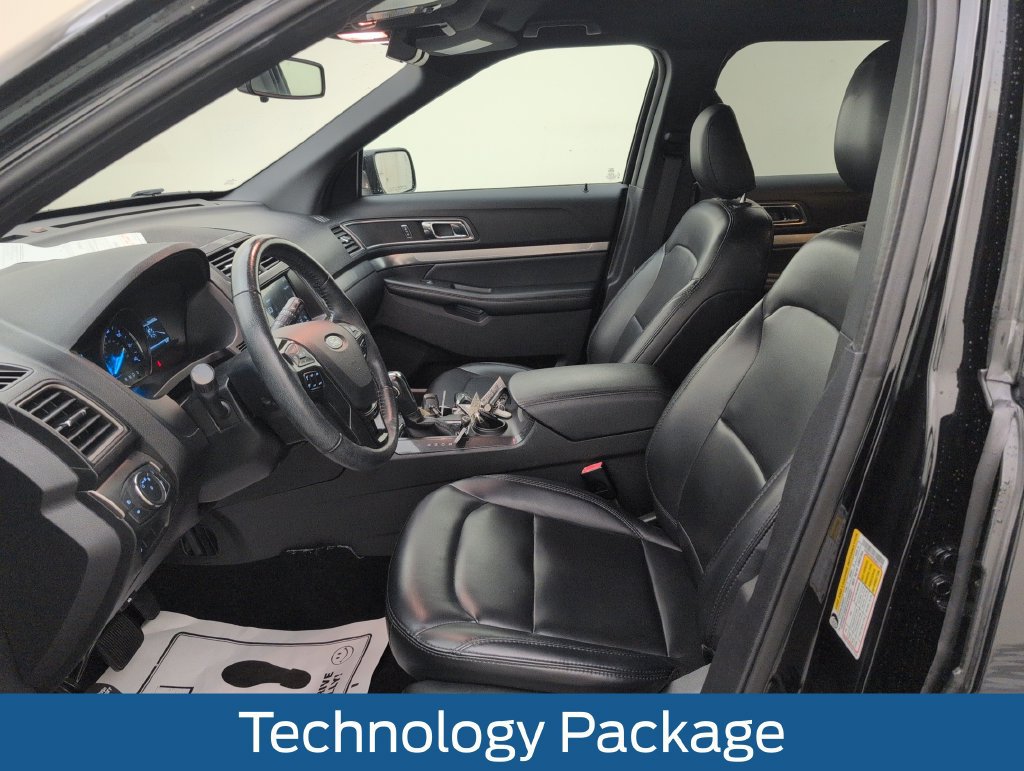 Certified 2019 Ford Explorer XLT w/ Equipment Group 202A FWD image 4