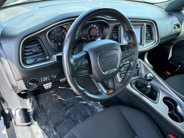 Used 2022 Dodge Challenger R/T w/ Blacktop Package RWD image 10
