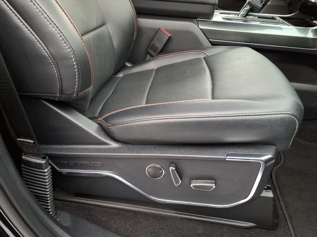 Certified 2022 Ford F150 Lariat w/ Equipment Group 502A High image 18