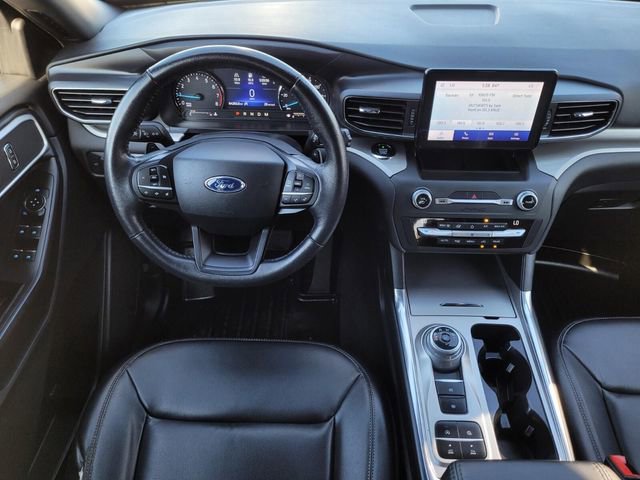 Certified 2020 Ford Explorer XLT w/ Equipment Group 202A image 24
