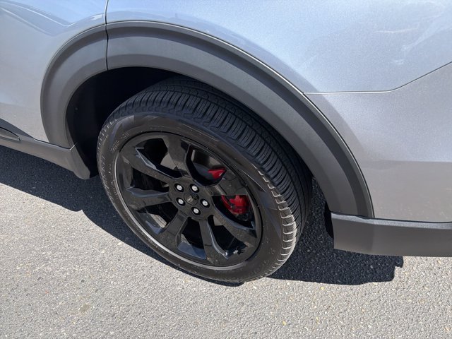 Certified 2023 Ford Explorer ST AWD/4WD image 9