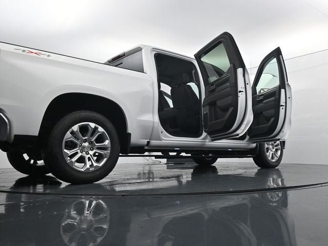 Used 2024 Chevrolet Silverado 1500 LTZ w/ LTZ Convenience Package II AWD/4WD image 43