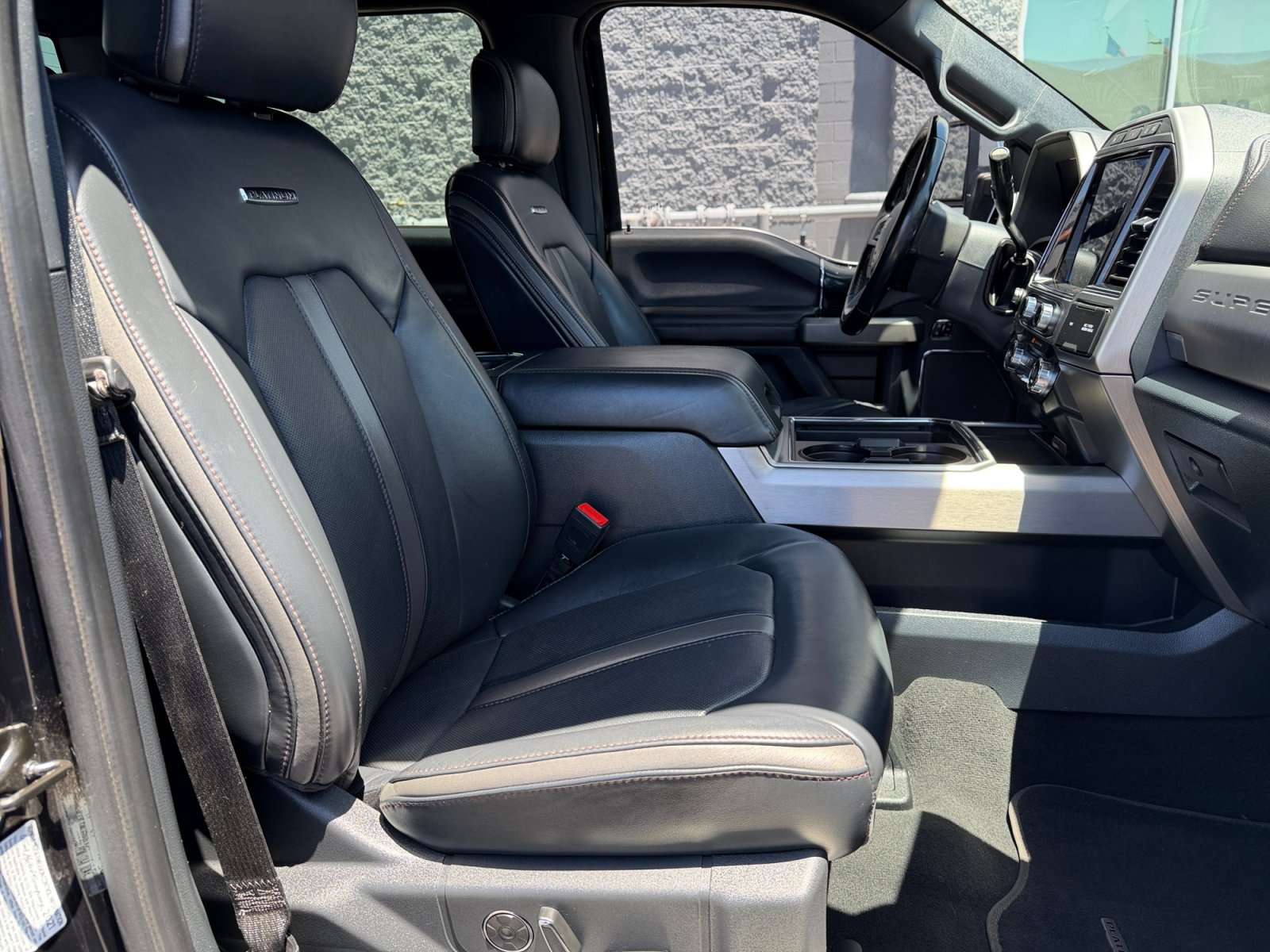 Certified 2022 Ford F450 Platinum AWD/4WD image 30