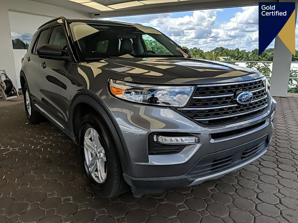 Certified 2022 Ford Explorer XLT w/ Equipment Group 202A