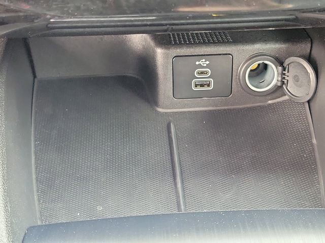 Certified 2024 Ford Escape ST-Line w/ Tech Pack #1 image 23