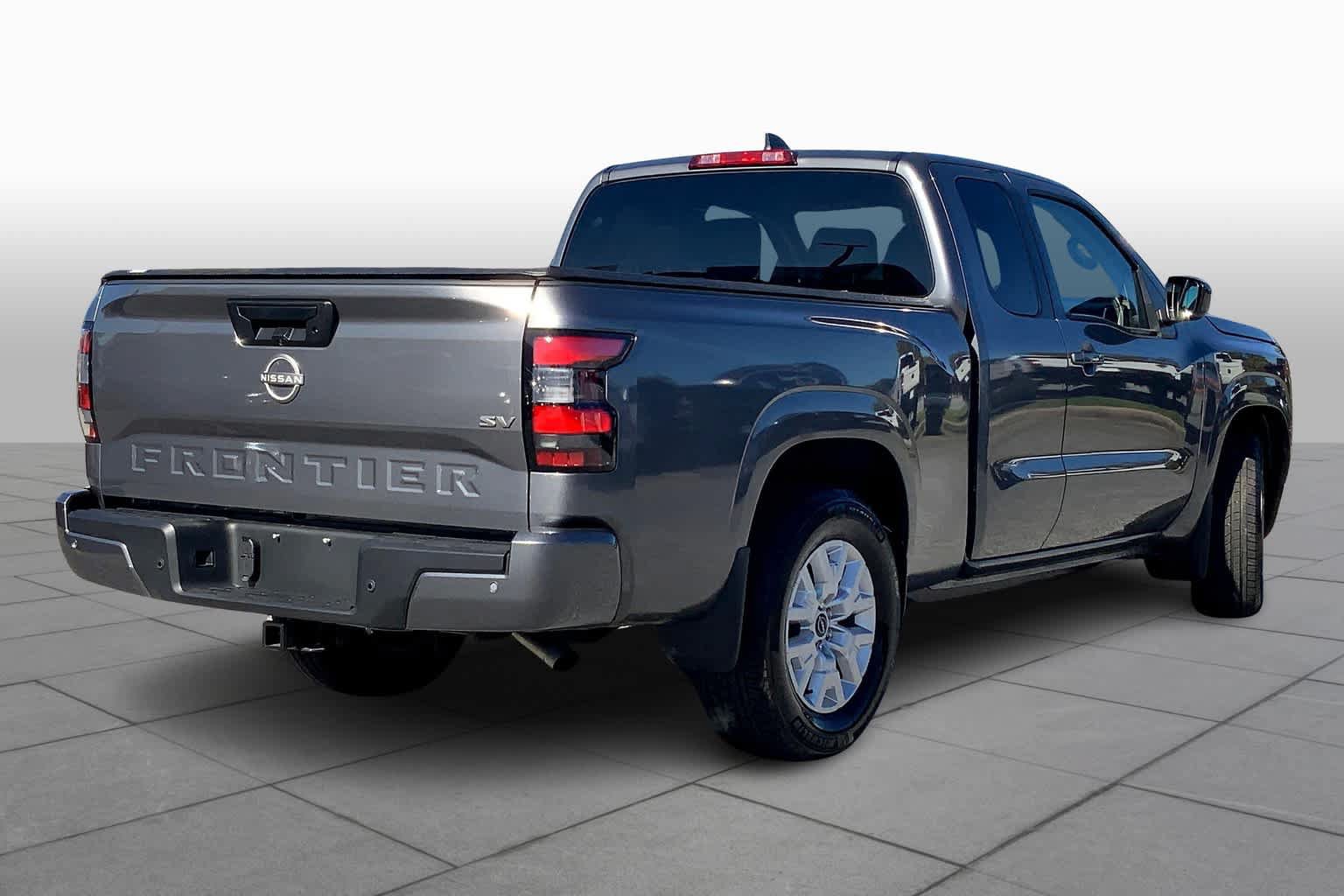 Used 2023 Nissan Frontier SV w/ Technology Package RWD image 13