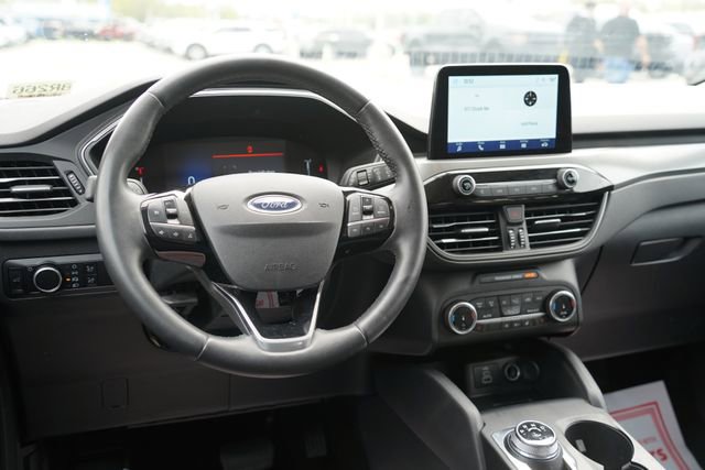 Certified 2024 Ford Escape Active AWD/4WD image 10