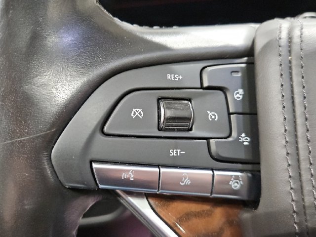 Used 2022 Cadillac Escalade Sport Platinum AWD/4WD image 34