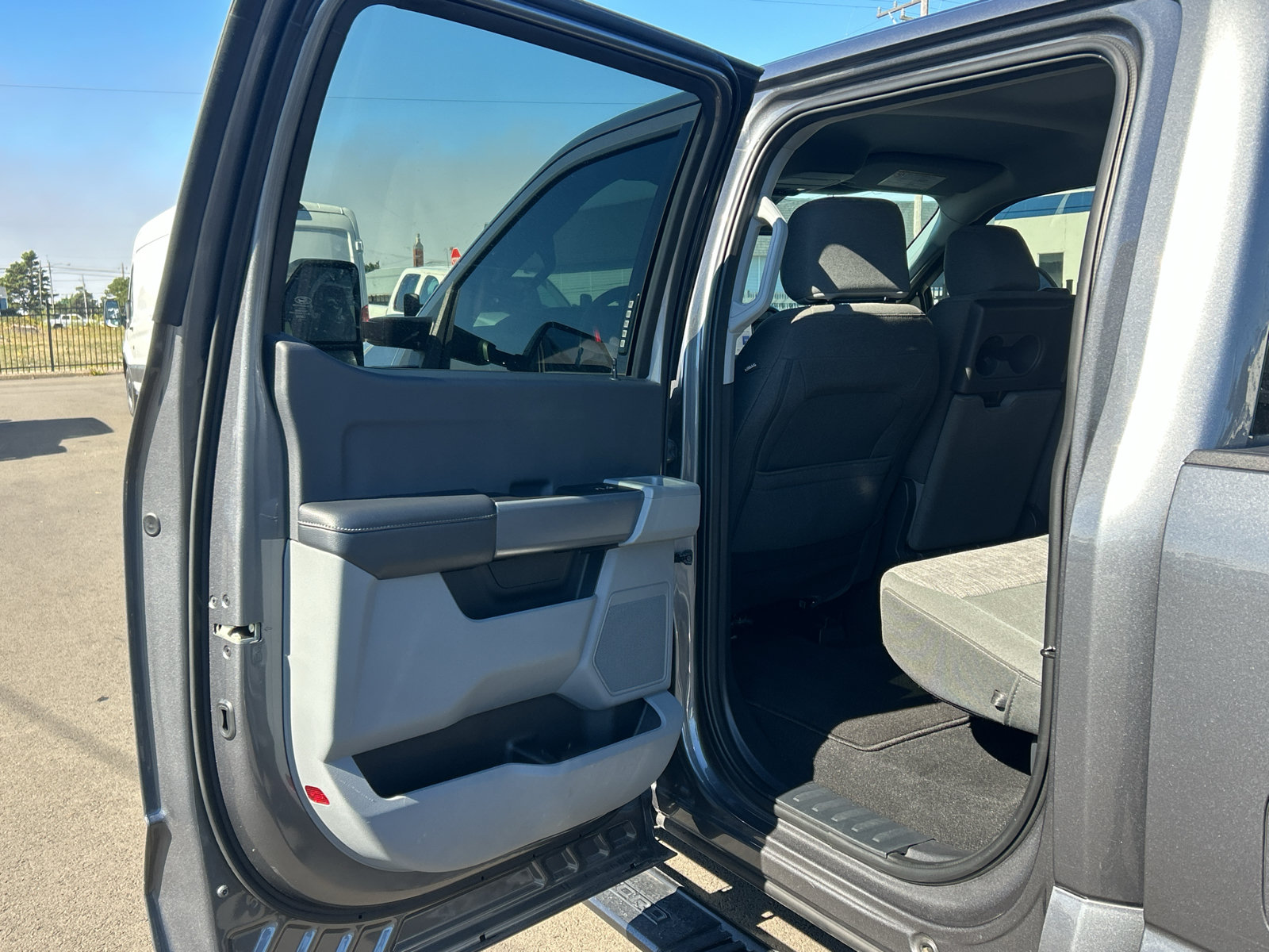 Certified 2024 Ford F250 XLT AWD/4WD image 36