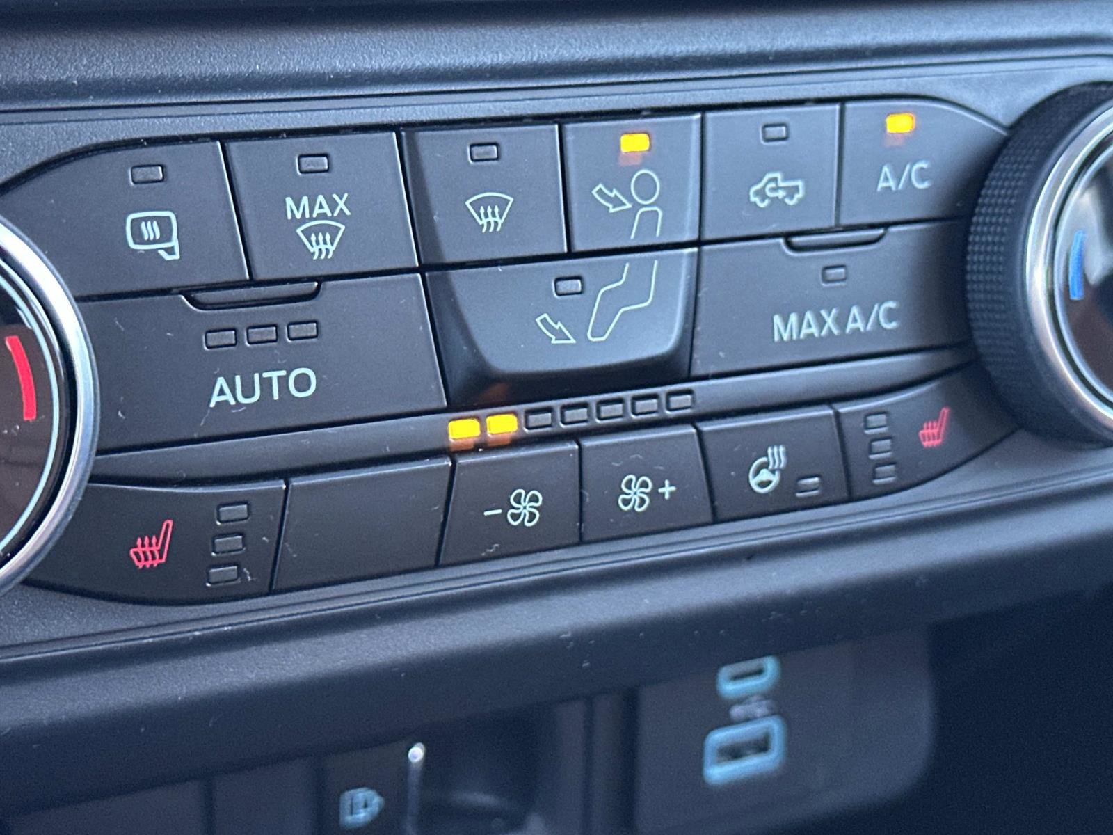 Certified 2024 Ford Maverick Lariat image 16