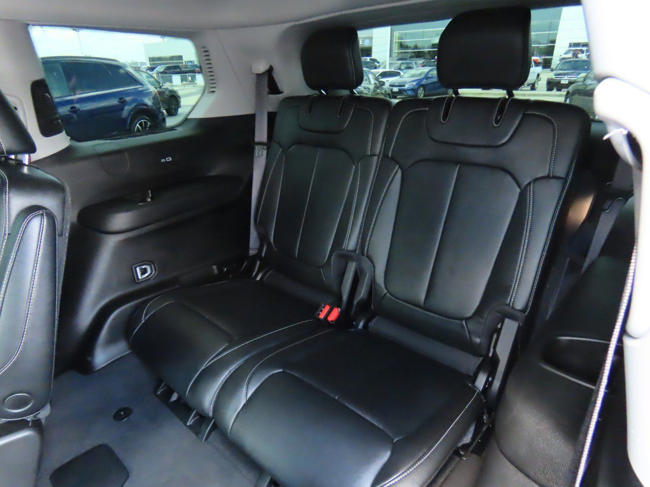 Used 2022 Jeep Grand Cherokee L Limited image 20