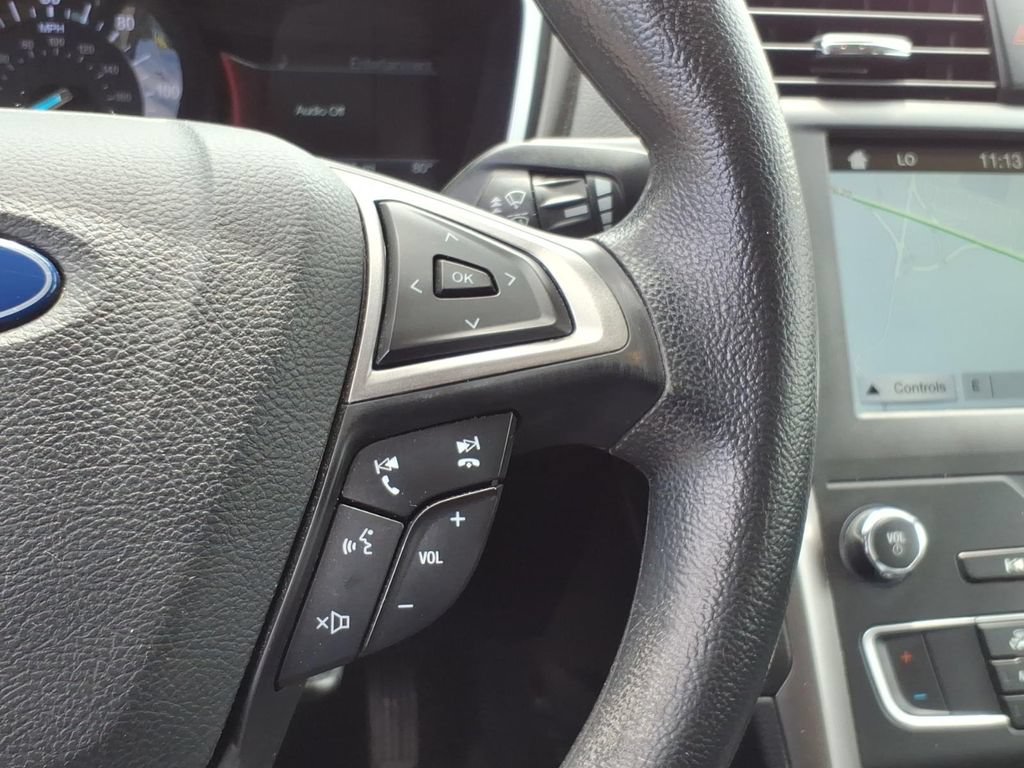 Certified 2019 Ford Fusion SE FWD image 16