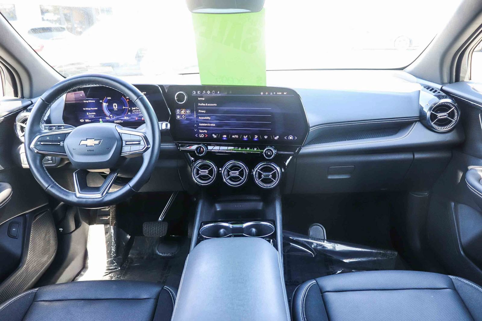 Used 2024 Chevrolet Blazer EV LT AWD/4WD image 12