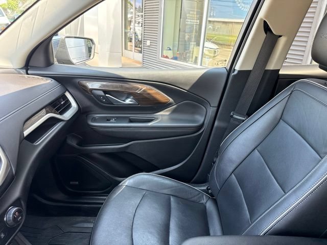 Used 2019 GMC Terrain Denali w/ Comfort Package AWD/4WD image 28