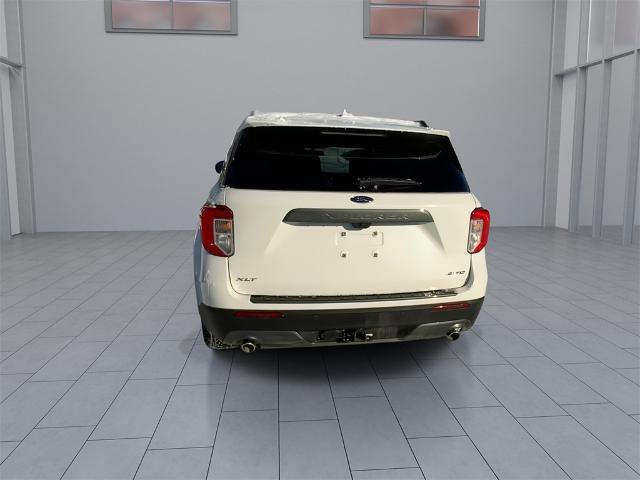 Certified 2023 Ford Explorer XLT w/ Equipment Group 202A image 7