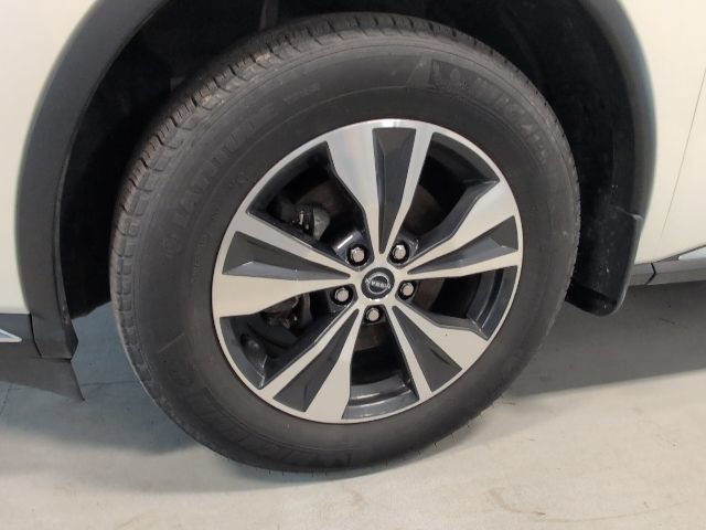 Used 2024 Nissan Murano SV AWD/4WD image 9