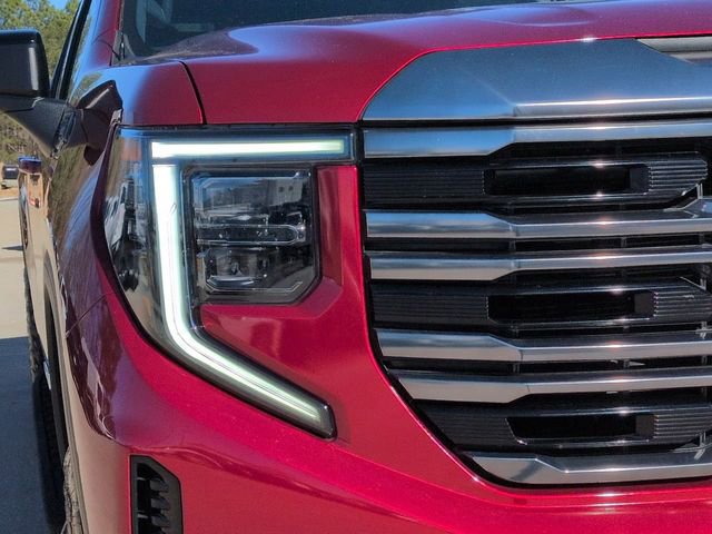 Used 2022 GMC Sierra 1500 AT4 w/ AT4 Premium Package image 10