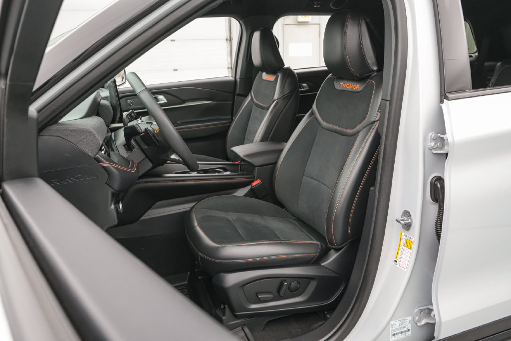 Certified 2026 Ford Explorer Tremor AWD/4WD image 20
