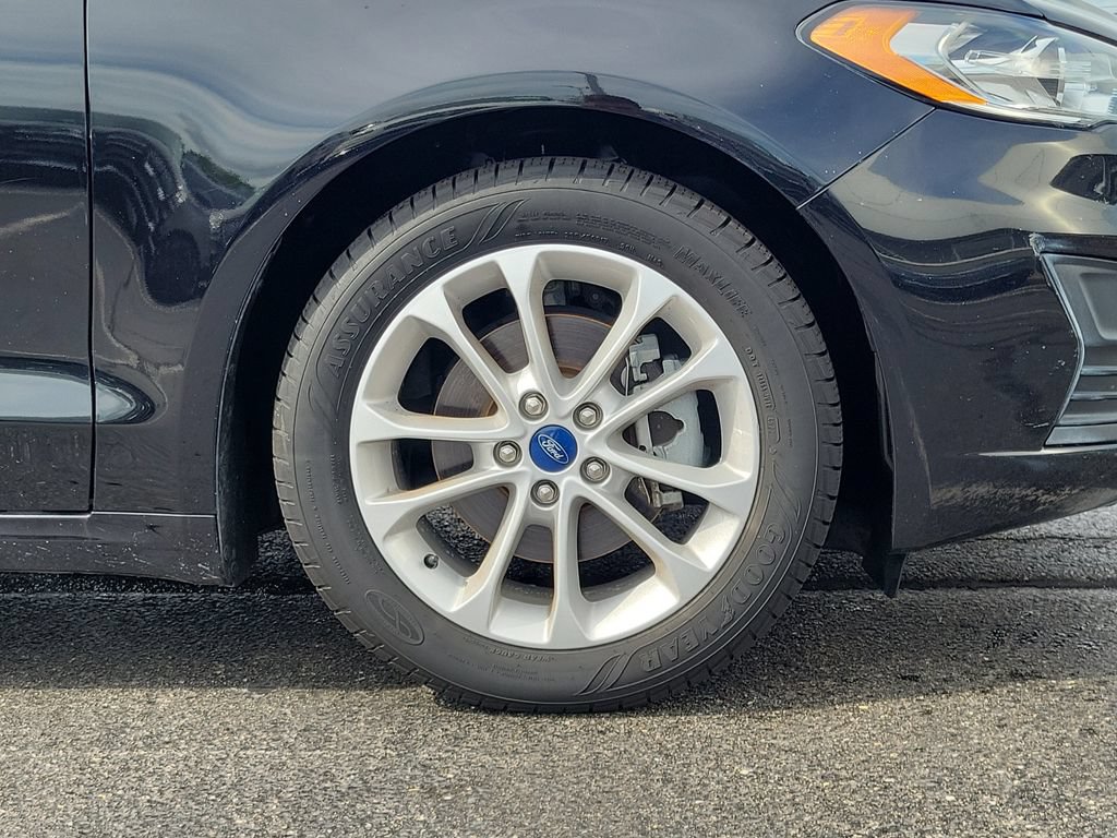 Certified 2020 Ford Fusion SE FWD image 9