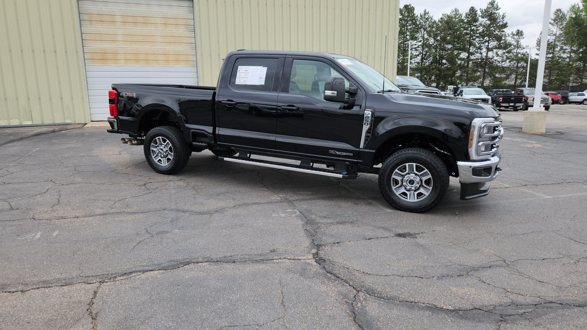 Certified 2025 Ford F250 Lariat AWD/4WD image 19