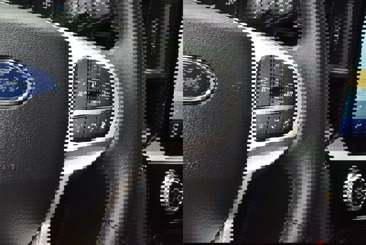 Certified 2024 Ford Explorer Limited w/ Limited Technology Package image 26