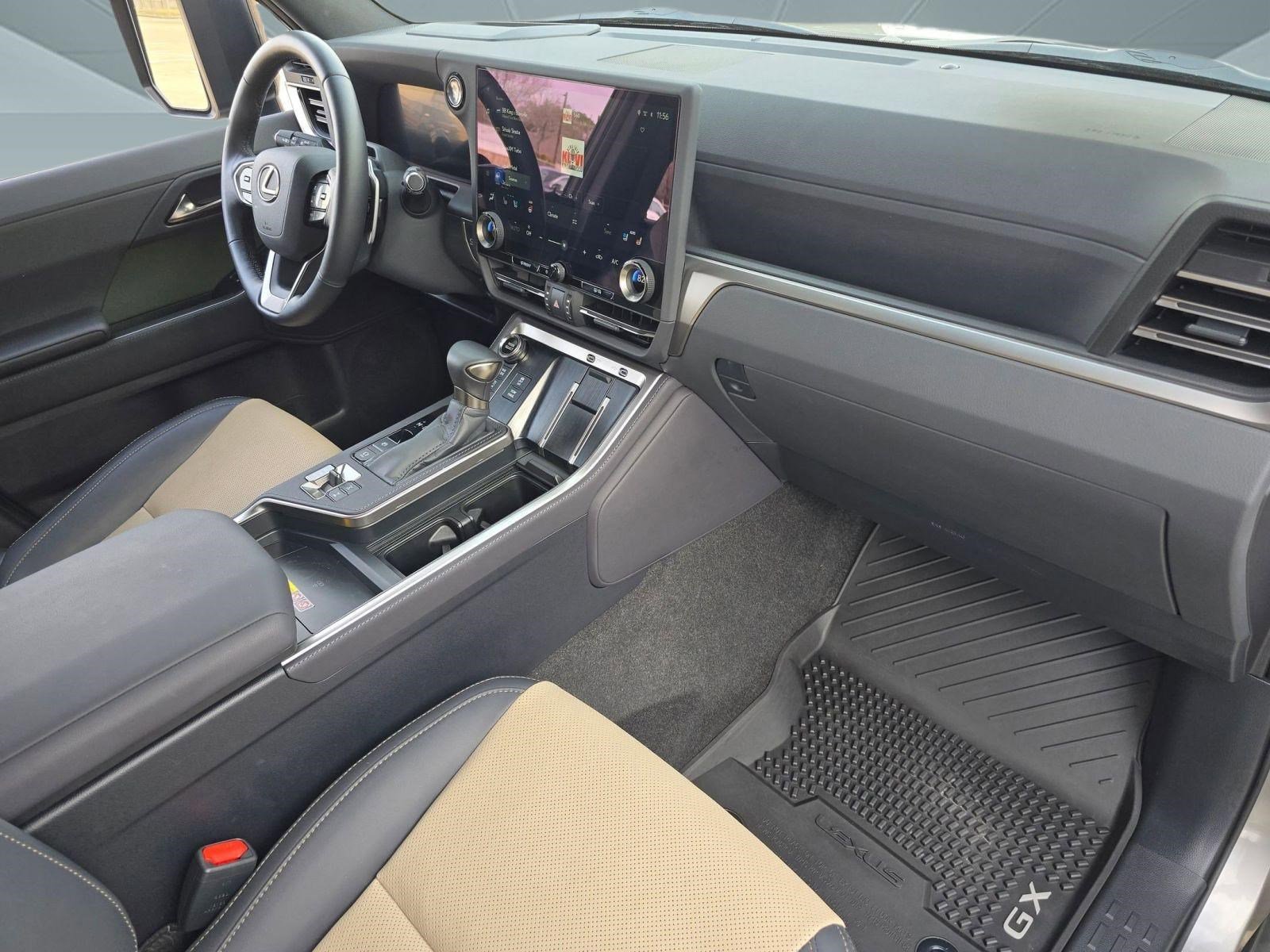 Used 2025 Lexus GX 550 image 28