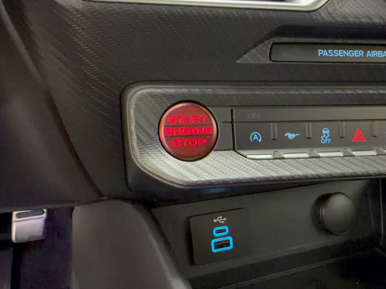 Certified 2025 Ford Mustang Premium RWD image 20