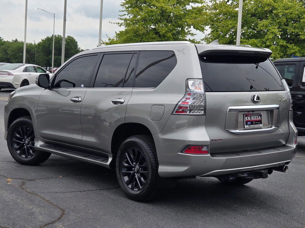 Used 2023 Lexus GX 460 Premium image 2